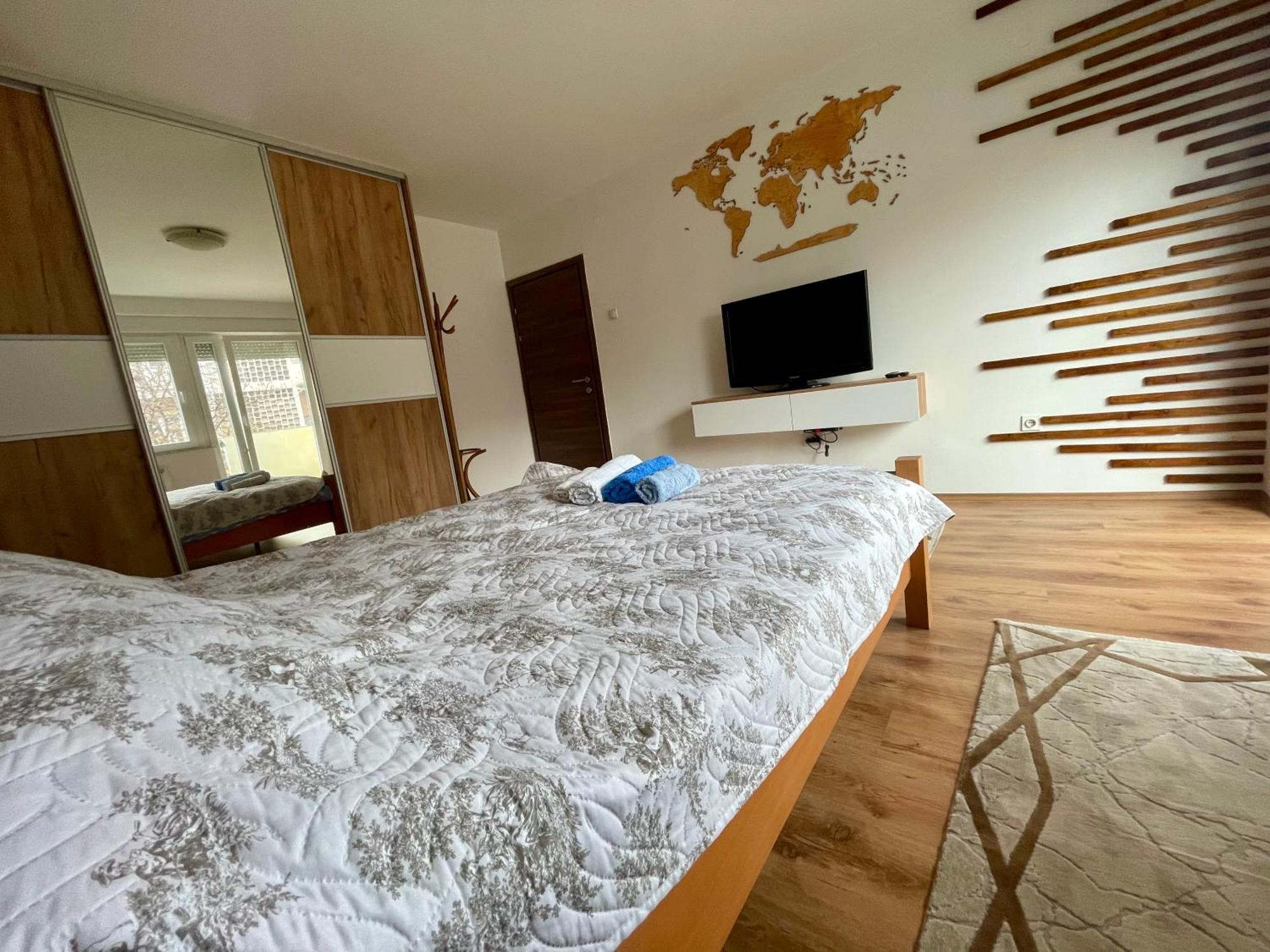 Luxury City Center Apartment Skopje Exterior foto